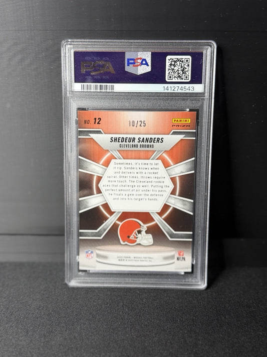 2025 Mosaic - Center Stage Mosaic Shedeur Sanders #12 White Prizm /25 (RC)1