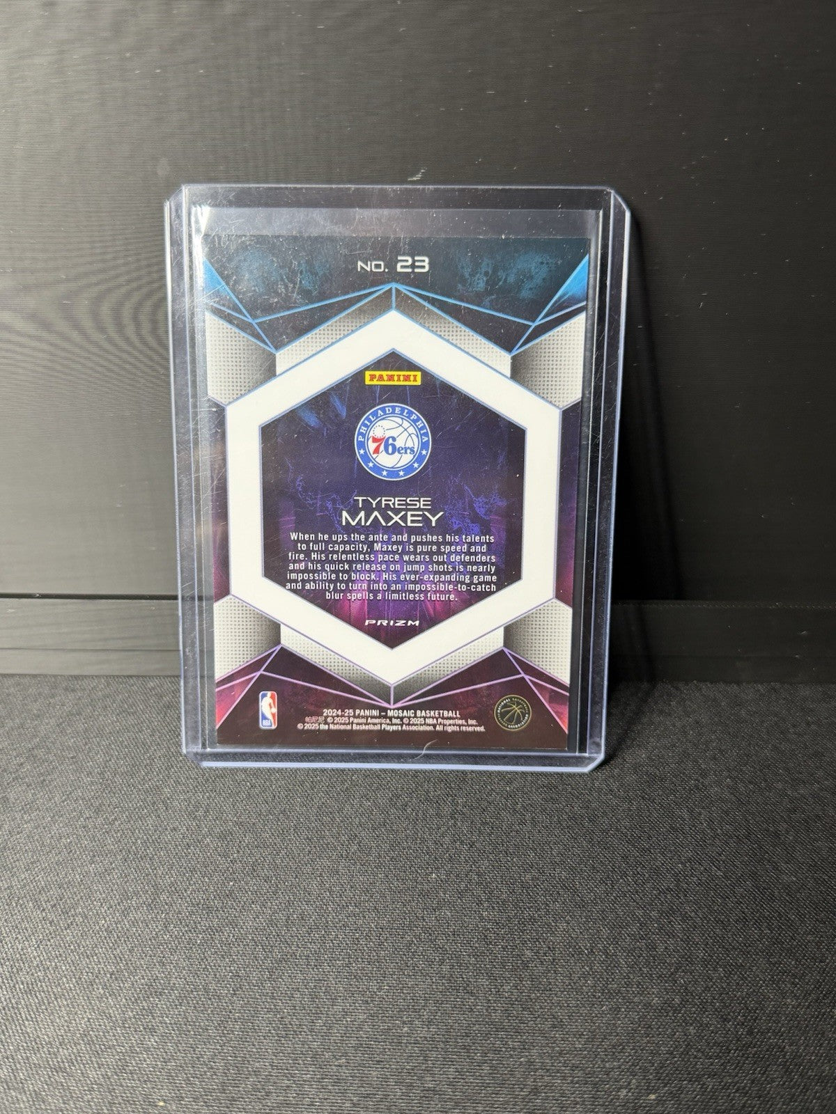 2024-25 Panini Mosaic Tyrese Maxey Full Capacity SP Case Hit1