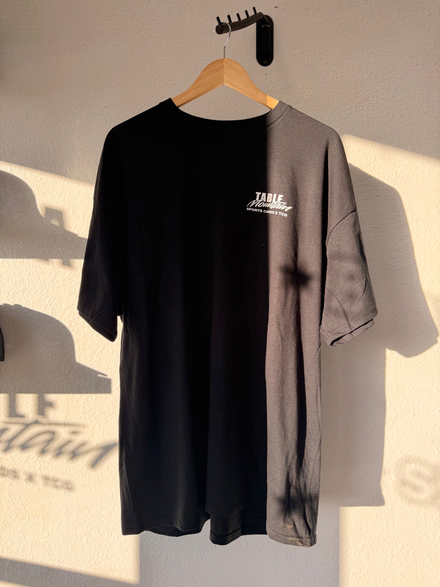 TABLE MOUNTAIN LOGO TEE