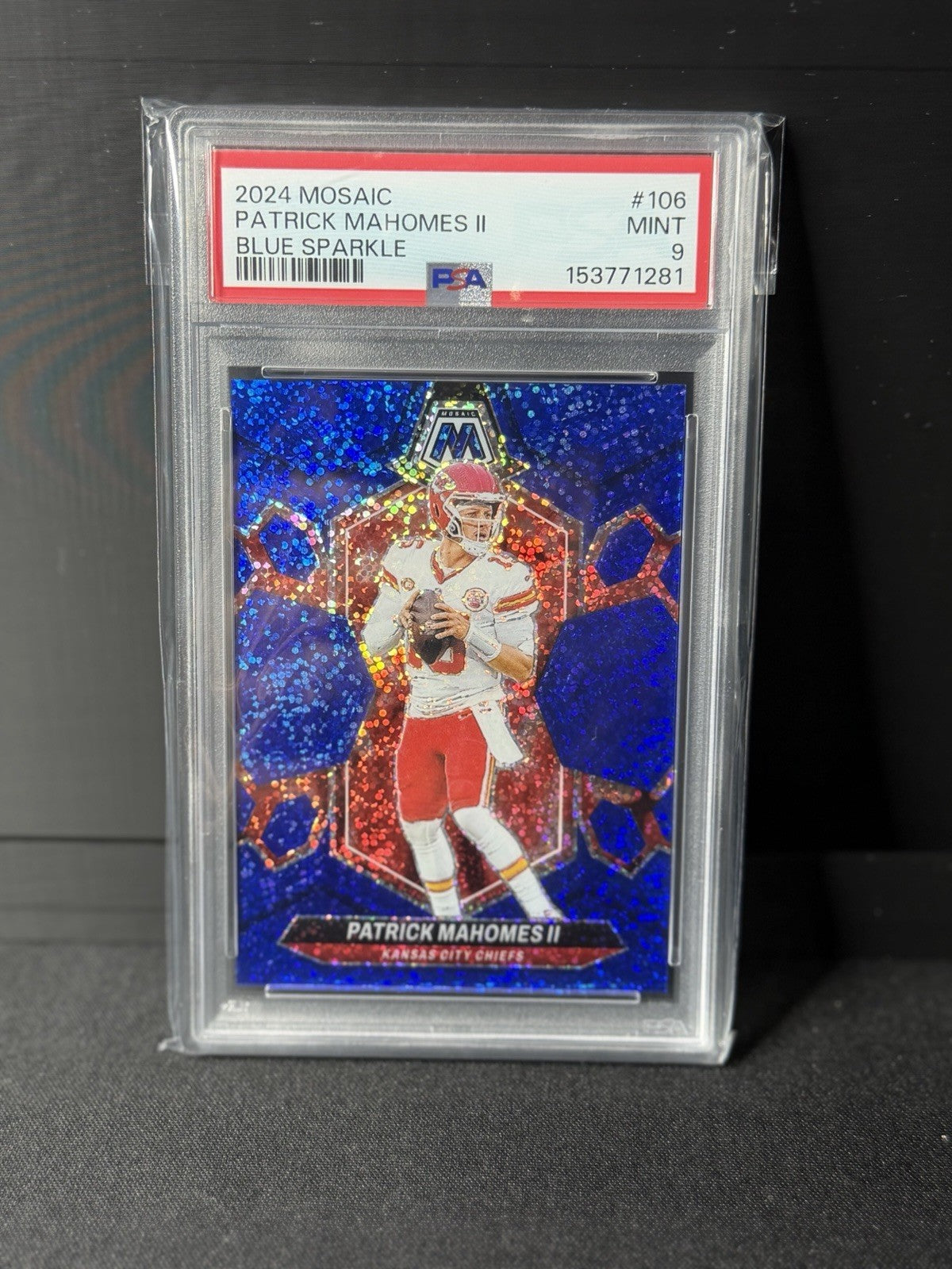 Panini 2024 Mosaic Blue Sparkle Prizm Patrick Mahomes II #106 PSA 9 /96 Chiefs0
