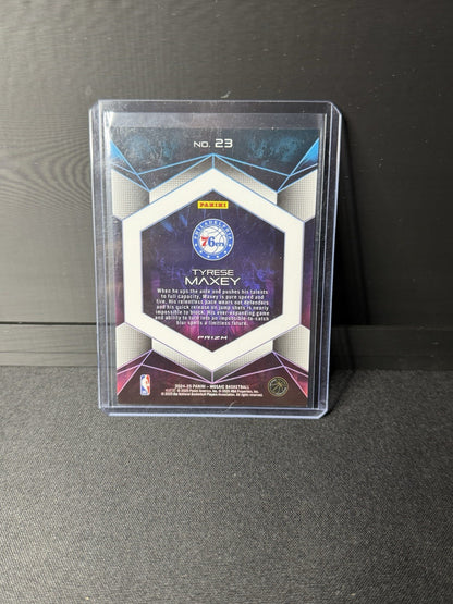 2024-25 Panini Mosaic Tyrese Maxey Full Capacity SP Case Hit1