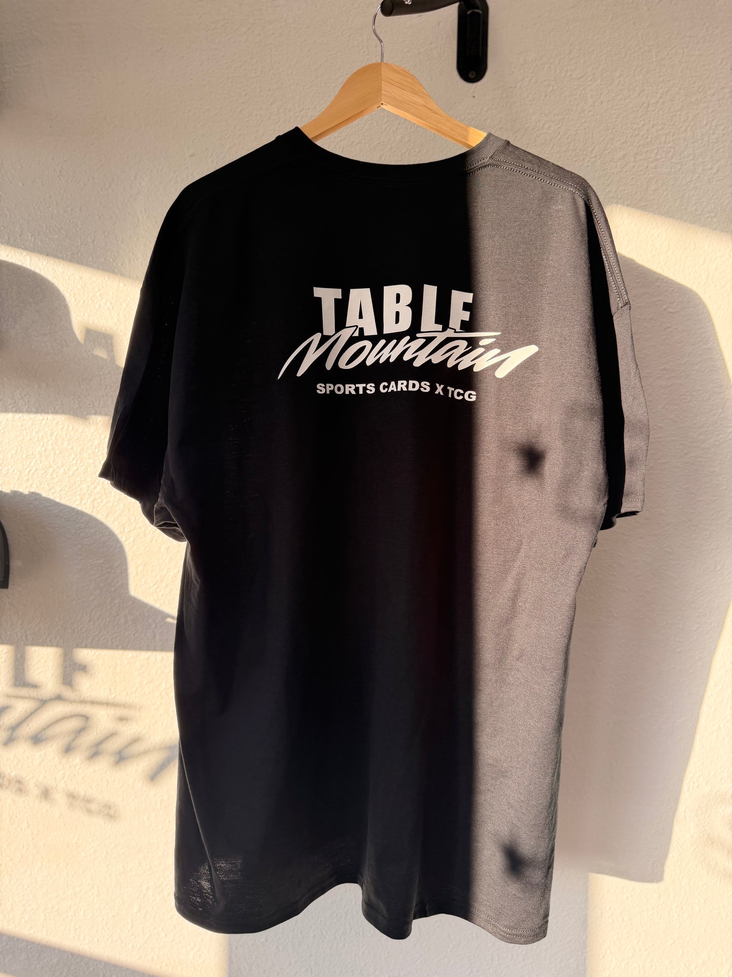 TABLE MOUNTAIN LOGO TEE