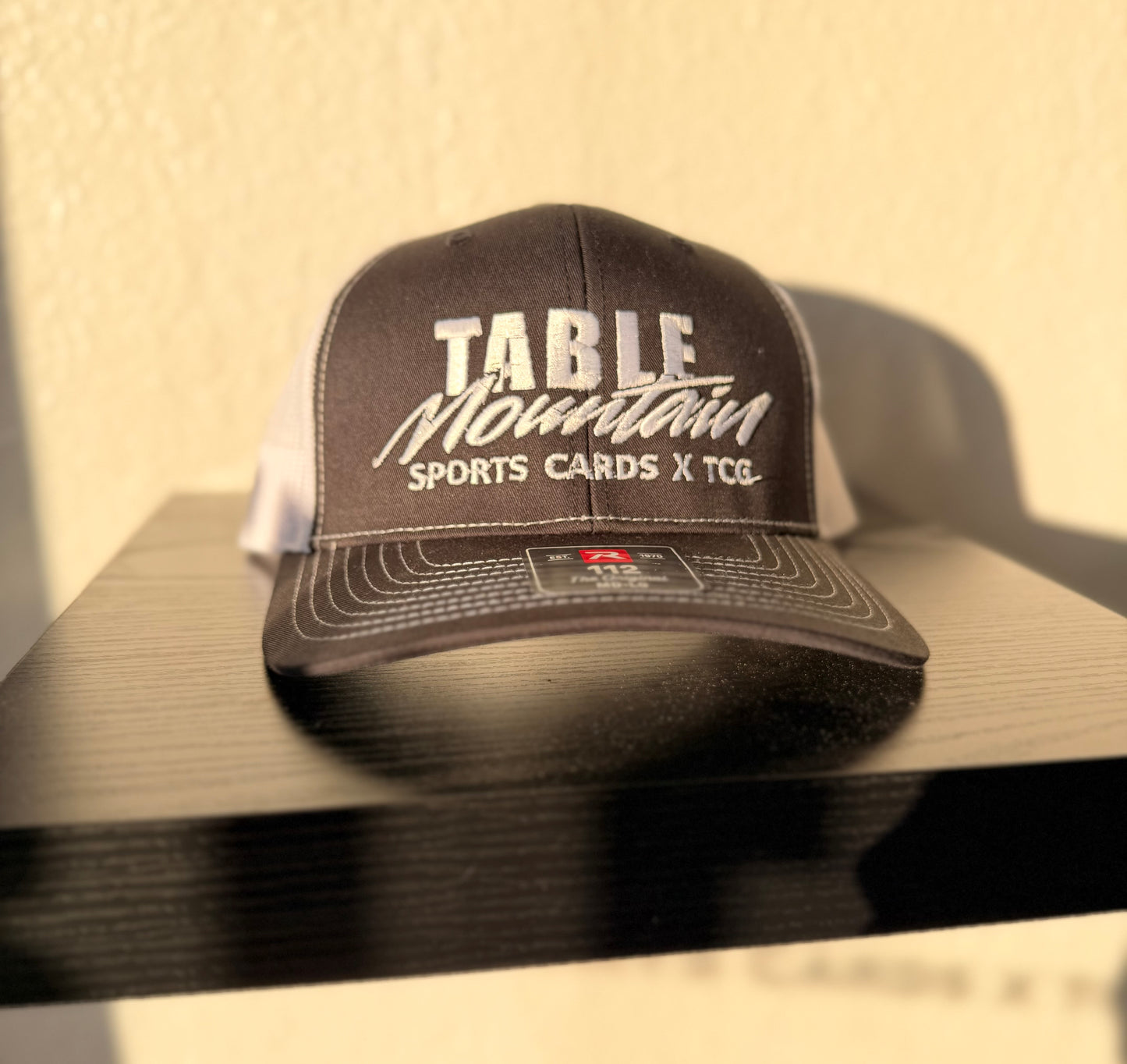 TABLE MOUNTAIN LOGO SNAPBACK