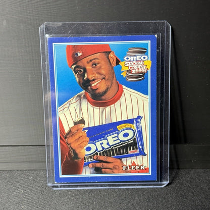 Fleer 2000 Oreo Ken Griffey Jr #4 Seattle Mariners Insert CGC Baseball Card0