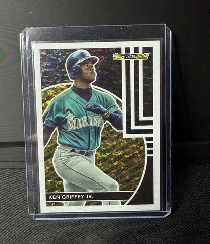 Topps 2024 Update Series Black Gold Ken Griffey Jr Insert #BG-11 Mariners0