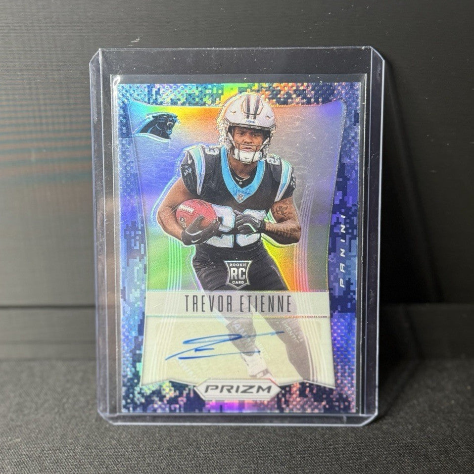 2025 Prizm Trevor Etienne blue camo Rookie Auto /25 panthers NO.RSI-TEE0