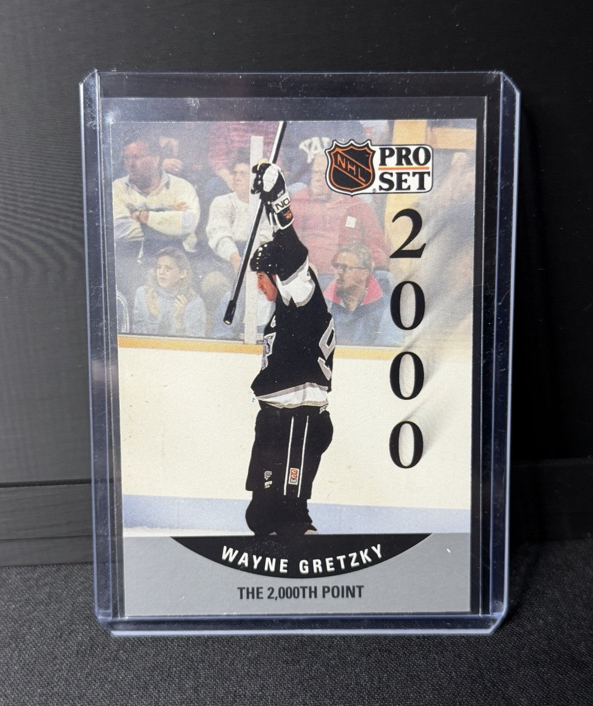 Pro Set 1990-91 Wayne Gretzky The 2,000th Point Insert #703 Kings0