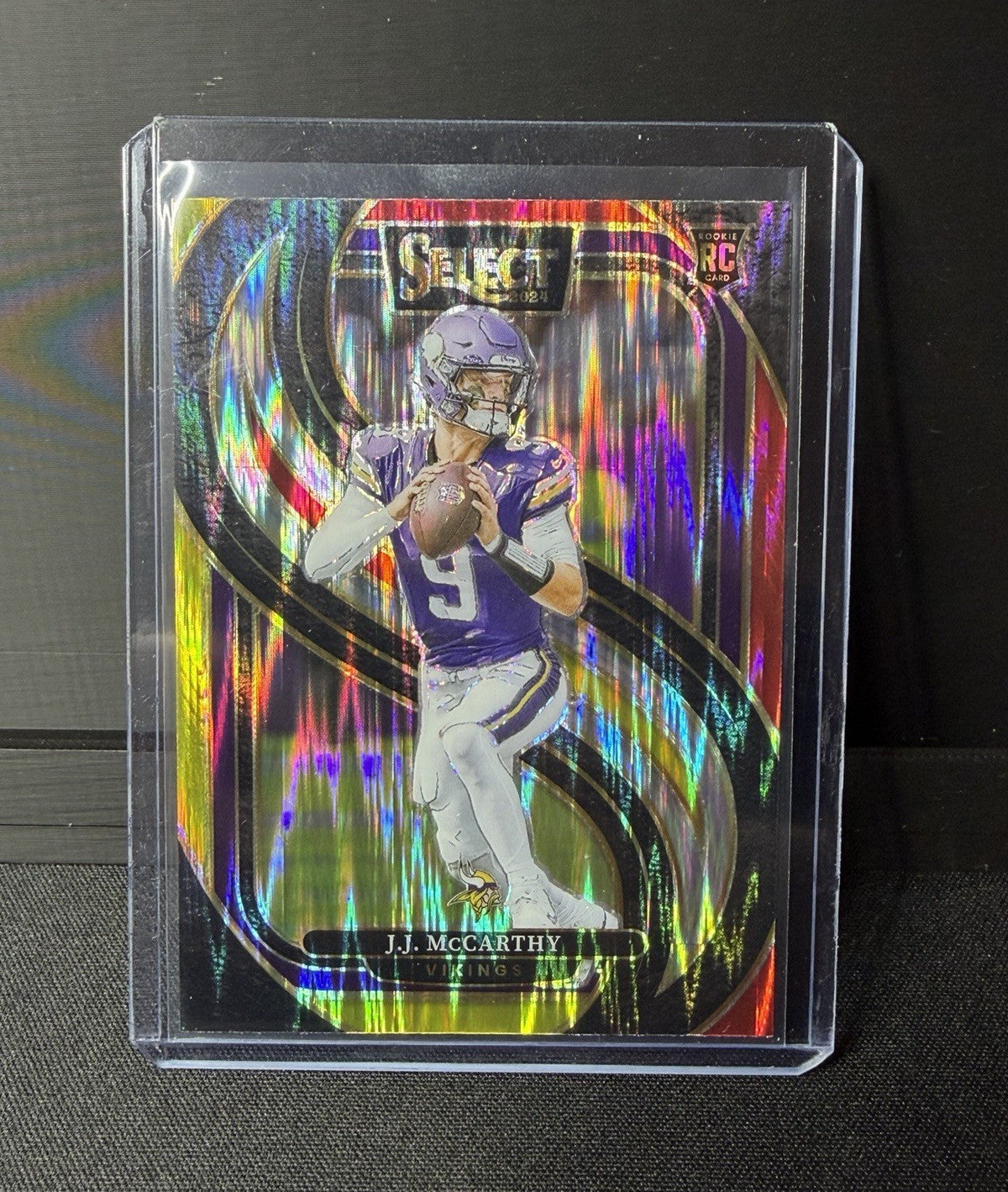 Panini 2024 Select Football J.J. McCarthy red yellow shock Rookie Vikings NFL0