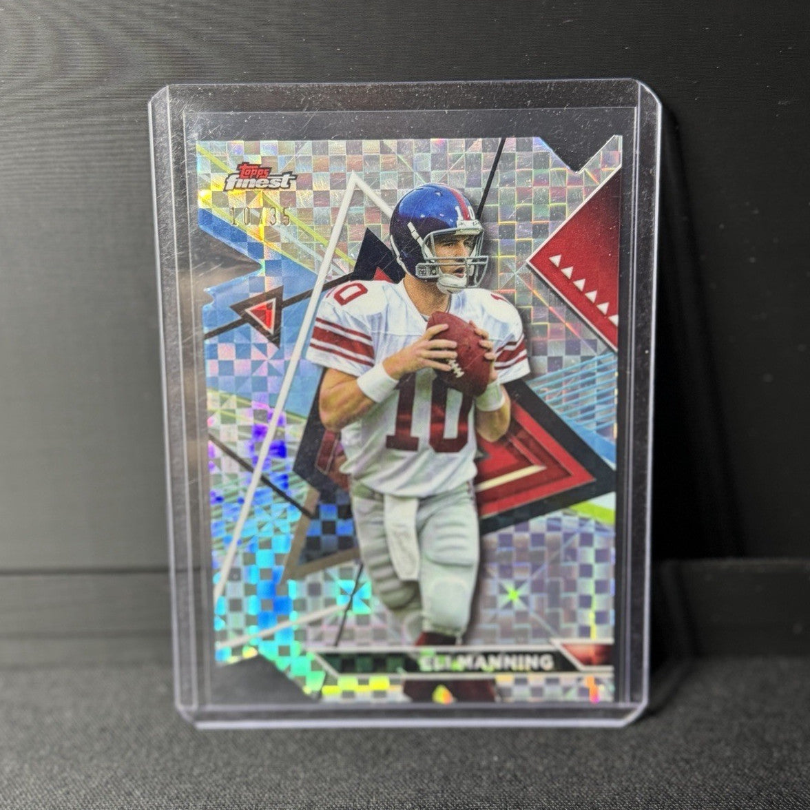 Topps Finest Eli Manning Parallel/Variety Serial Numbered 10/35 #218 Giants0